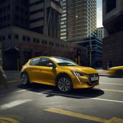 Peugeot 208 avant
